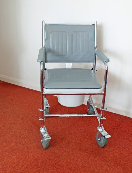 Commode Replacement in Antioch